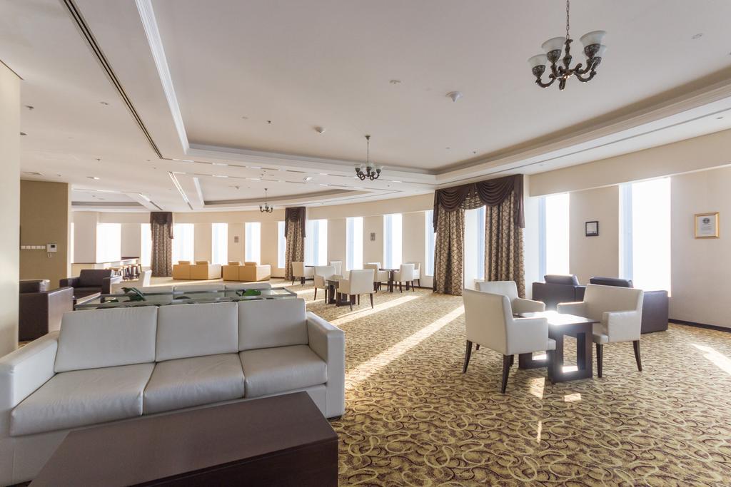 Yanjoon Holiday Homes - Princess Tower Apartments ดูไบ ภายนอก รูปภาพ